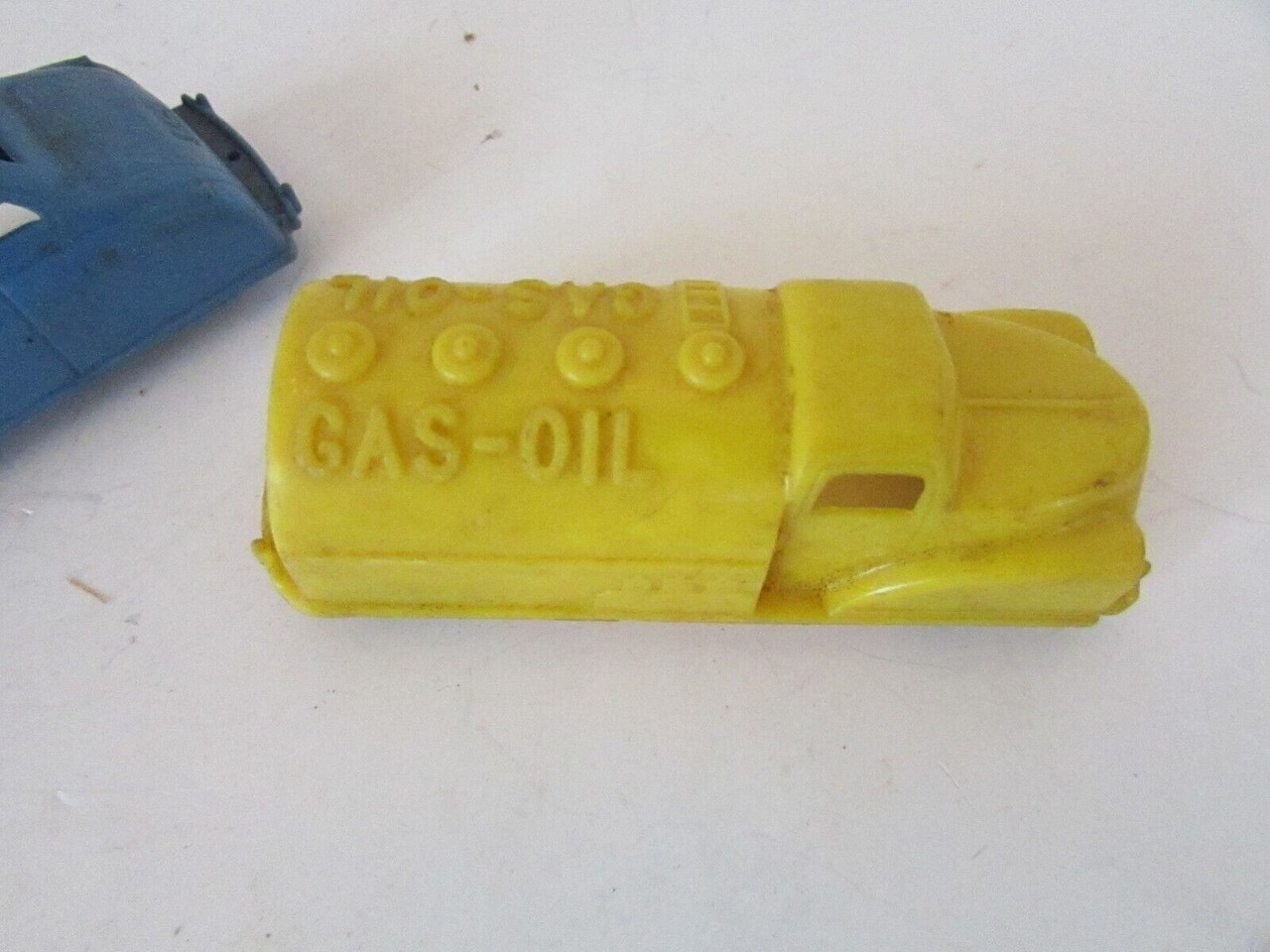 Renwal Fire Truck (NO. 57, Plastic Made in USA, 1950s Renwal Fire Truck (NO. 57, Plastic Made in USA, 1950s