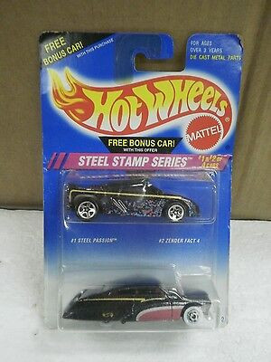 MATTEL HOT WHEELS- 13752- STEEL PASSION/ZENDER FACT 4- NEW- L15