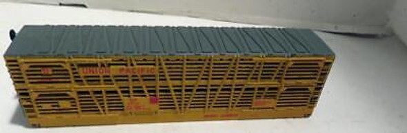 HO TRAINS VINTAGE UNION PACIFIC STOCK CAR SHELL- EXC. - S36C