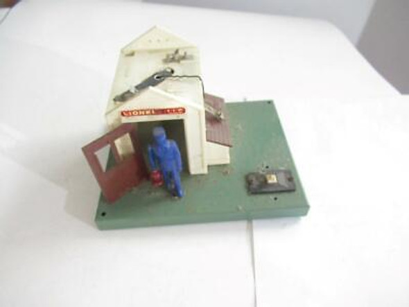 LIONEL   MPC OPERATING GATEMAN ACCESSORY -  GOOD FOR PARTS
