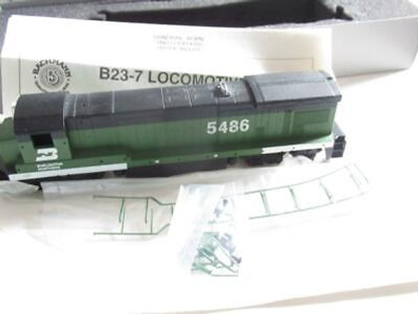 HO TRAINS - BACHMANN PLUS 11111 GE B30-7 BURLINGTON DIESEL- NEW- M34