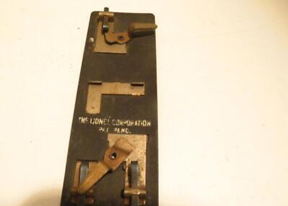 LIONEL PART - PRE-WAR STANDARD GAUGE LOCK-ON- FAIR - H23