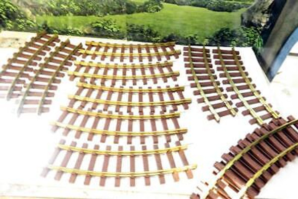 G SCALE - LIONEL - 12 SECTIONS (FULL CIRCLE) OF CURVE TRACK- LN - M47