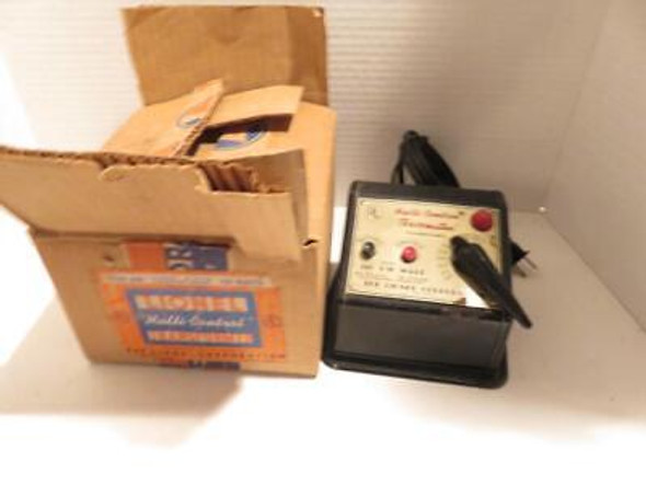 LIONEL TRAINS PRE-WAR RW - 110 WATT TRANFORMER. - WORKS FINE - BXD- VG - H1 LIONEL TRAINS PRE-WAR RW - 110 WATT TRANFORMER. - WORKS FINE - BXD- VG - H1