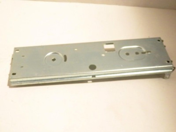 LIONEL TRAINS PART - ALUMINUM FRAME - APPROX 2 1/2" AX 8"-  EXC- SR5