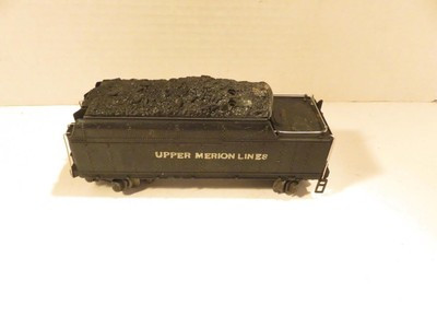 LIONEL TRAINS- PRE-WAR METAL 2224W STYLE WHISTLE TENDER- DIFFERENT COUPLERS- H20