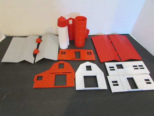 Lot of Bachmann Plasticville Barn Parts Incomplete  PR