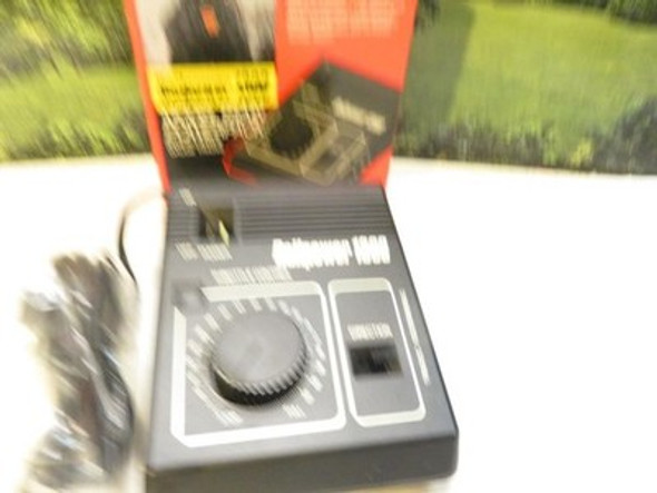 MRC HO/N SCALE TRANSFORMER-  MRC RAILPOWER 1300 -15VDC/19VAC OUT-  LN- BXD- S31X