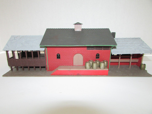 Vtg AHM  Brewery Building Built HO Scale As is  PR