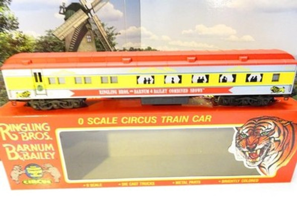 K-LINE  TRAINS - K83-0095-2 RINGLING BROTHERS DINER PIE CAR- 18" NEW- B21