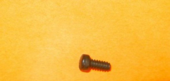 LIONEL PART - 700T-  HUDSON TENDER STEP MOUNTING SCREW   -  NEW- H17