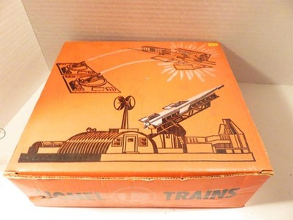 LIONEL POST-WAR #470 MISSILE LAUNCHING PLATFORM - 0/027- BOXED - B6