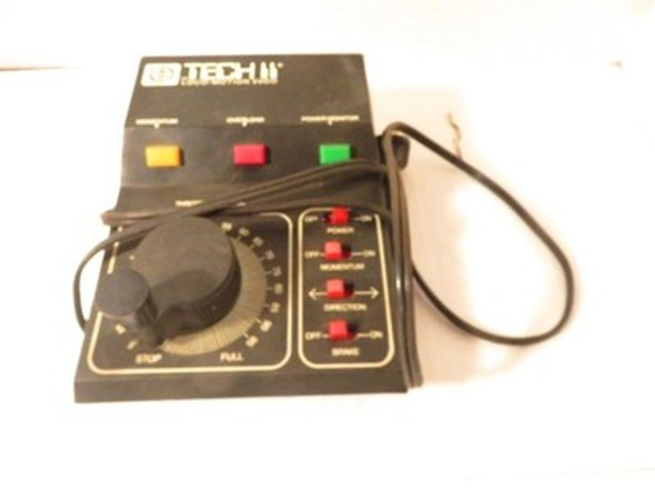 HO TRAINS MRC TECH II 2500  LOCOMOTION TRANSFORMER W/BRAKING/- GOOD - S31UU