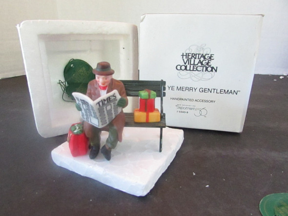 Dept 56 55409 Rest Ye Merry Gentleman Accessory Figure Heritage Village  L138