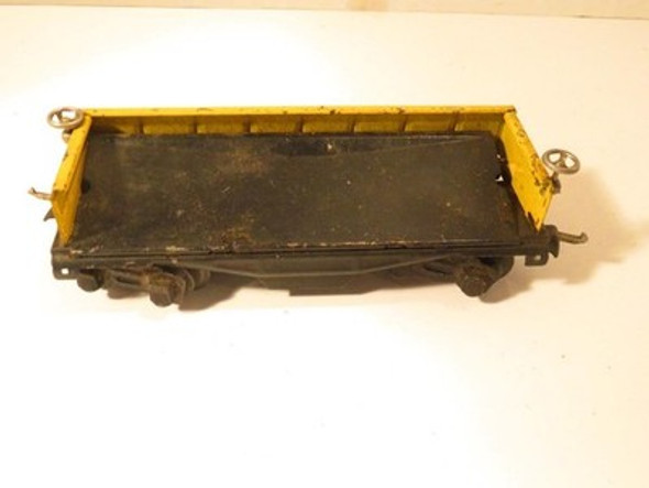 LIONEL PRE-WAR 3652 TINPLATE YELLOW GONDOLA CAR- PARTS- FAIR - S31P LIONEL PRE-WAR 3652 TINPLATE YELLOW GONDOLA CAR- PARTS- FAIR - S31P