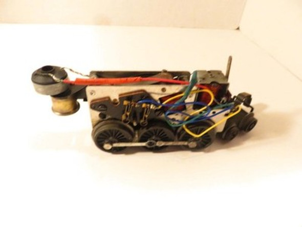 LIONEL PART - ORIGINAL 2037 STEAM LOCO CHASSIS-  RUNS GOOD - S31JJ
