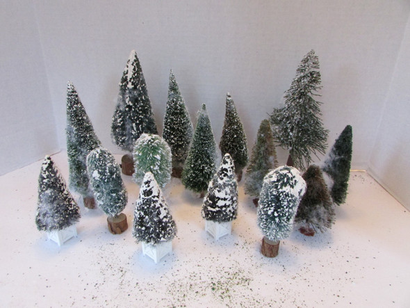 Lemax Dept 56  Village Accessories Landscape Trees Snow Covered 15 pc Asst  L134