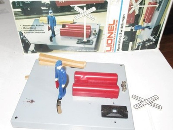 LIONEL MPC 2128- OPERATING SWITCHMAN ACCESSORY- 0/027-  BOXED - HC3