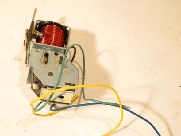 LIONEL   ORIGINAL E-UNIT-  SHORT LEVER UP- L/N - SR117