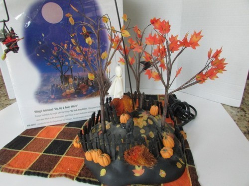 DEPT 56 52711 VILLAGE ANIMATED UP UP & AWAY WITCH HALLOWEEN DECOR BOXED