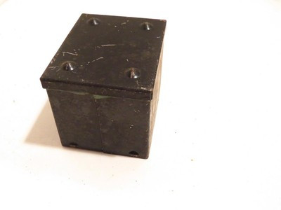 LIONEL PART  ORIGINAL METAL LOWER TRANSFORMER CASE- 2 3/4" X 3 1/8"- GOOD -SR122|396723881534