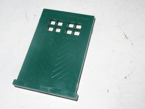 LIONEL PART GREEN DOOR - APPROX 1 1/2" X 2 3/8"  LN - ORIGINAL- M12|396735939444