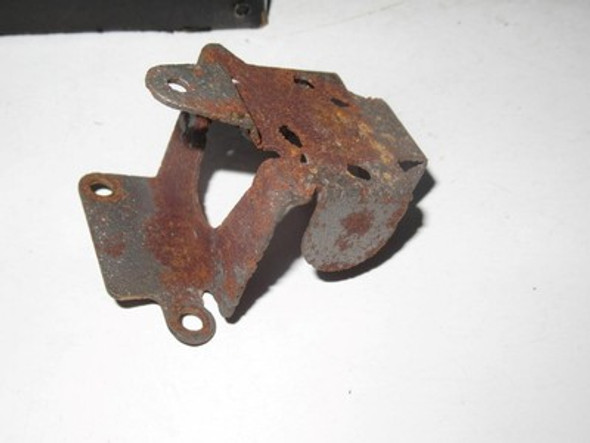 LIONEL PART   ORIGINAL BATTERY HOUSING BRACKET - RUSTED - SR43|297411648928