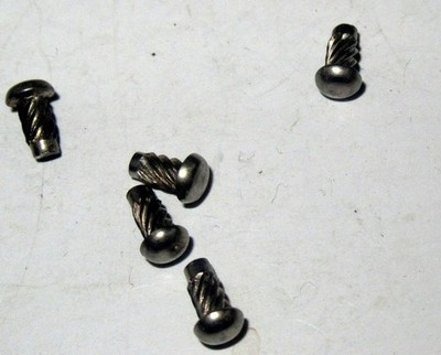 LIONEL PART - 0035-014 - 2 X 3/8 DRIVE SCREW- 5 PIECES -  NEW- SR5|297473390572