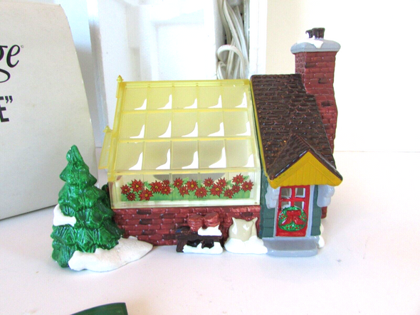 Dept 56 54020 Village Greenhouse Snow Village Lighted Building with Cord D12|357458381795