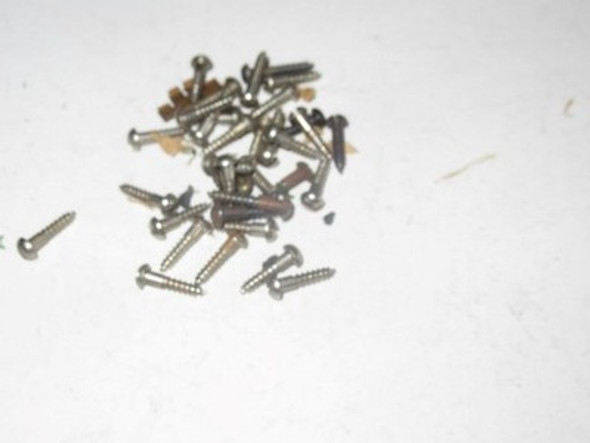 ASSORTED SCREWS- GOOD MIX- SUPER SALE- SEE PIC - SR132|357558554736