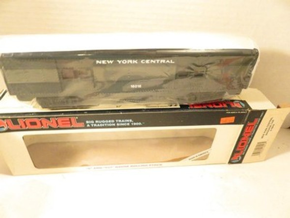 LIONEL TRAINS- 16016 NEW YORK CENTRAL LIGHTED BAGGAGE CAR- 027- NEW - SH