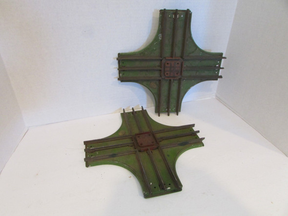 Lionel No.20 Pre War Standard Gauge 90 Degree Crossing Green w/Plaque Pair W79