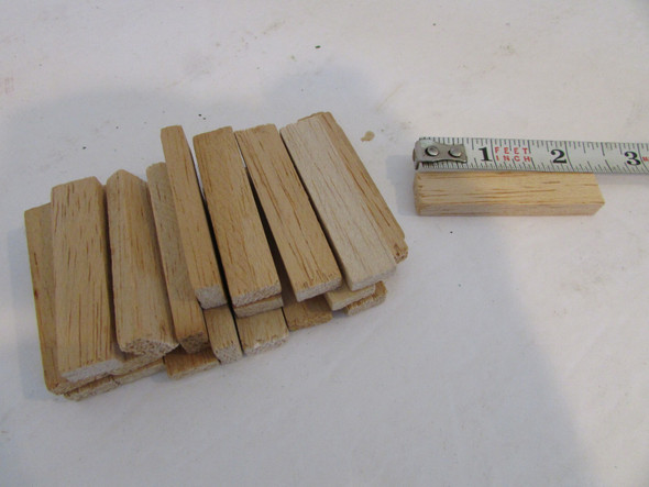 24 pc Wood Load for Flat Cars Accessory Crafts   HO/N 2-1/4L  x 1/2"w   W79