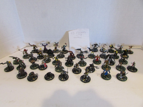 Mage Knights Castle Pieces Dungeons Dragons Miniature Figures Small 43 pcs Lot4