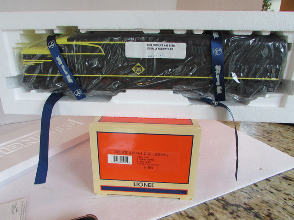 Lionel 18961 2000 Erie Alco PA-1 Diesel Locomotive  NIB  H1C