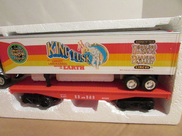 K-Line K-665602 Heavy Hauler Diecast Truck King Tusk Greatest Show   Boxed H1C