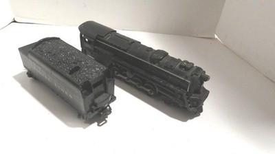 LIONEL POST-WAR TRAINS 671 TURBINE W/6466W TENDER- RUNS/WHISTLES OK- 0/027-S16