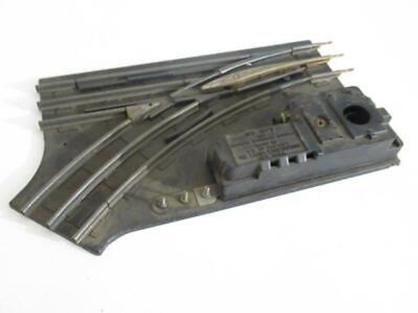 LIONEL POST-WAR- 027 LEFT HAND REMOTE SWITCH- GOOD FOR PARTS- NOT WORKING - S9 LIONEL POST-WAR- 027 LEFT HAND REMOTE SWITCH- GOOD FOR PARTS- NOT WORKING - S9