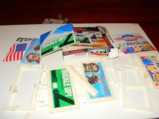 LIONEL MPC - 12707- BOX OF ASSORTED BILLBOARDS  - BOXED-  H32