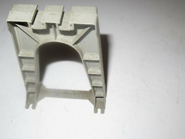 LIONEL POST-WAR GRADUATED GREY TRESTLE SECTION 'D ' -  GOOD- H66