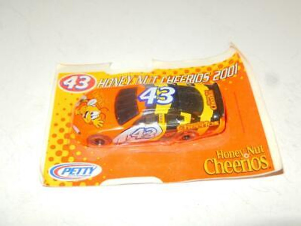 VINTAGE DIECAST- HONEY NUT CHEERIOS 2001- #43 RACE  CAR- NEW - H28 VINTAGE DIECAST- HONEY NUT CHEERIOS 2001- #43 RACE  CAR- NEW - H28
