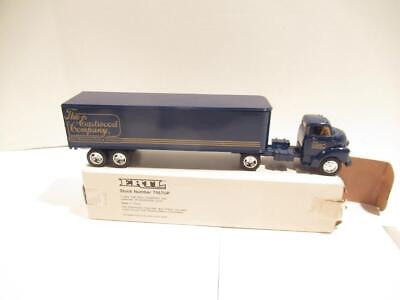 VINTAGE DIECAST ERTL 7567UP DIECAST 'EASTWOOD COMPANY' TRACTOR/TRLR-NEW-W71