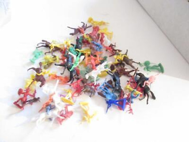 INDIANS & HORSES ASSORTMENT  - APPROX 50 PIECES - - MIXED- EXC - M1 INDIANS & HORSES ASSORTMENT  - APPROX 50 PIECES - - MIXED- EXC - M1