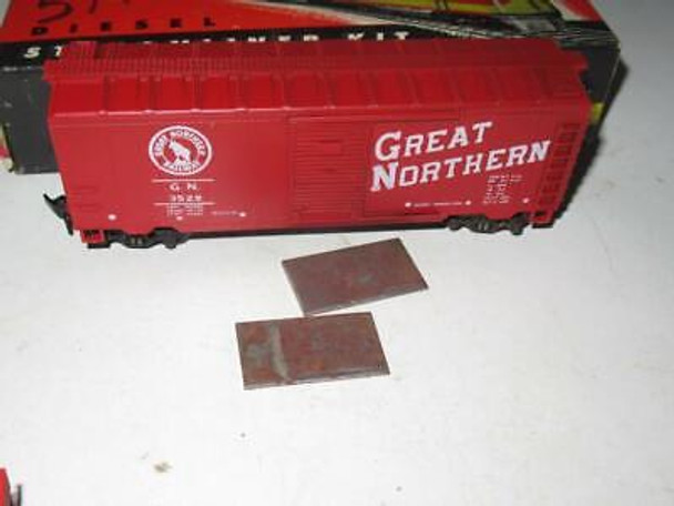 VINTAGE GLOBE MODELS- GREAT NORTHERN BOXCAR KIT- ASSEMBLED- B1B