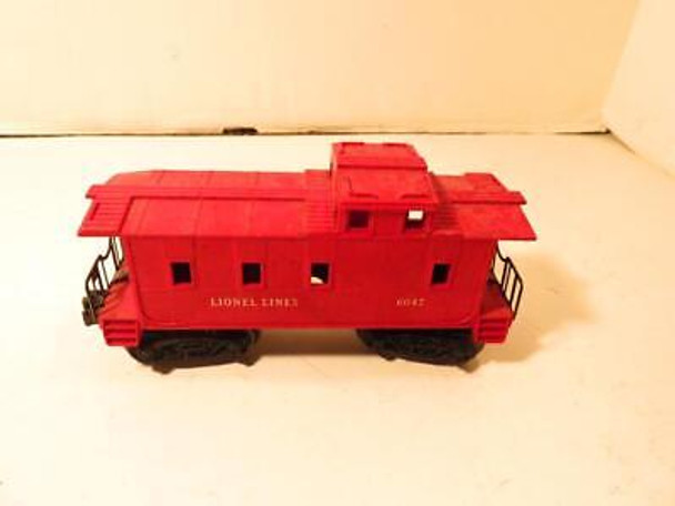 LIONEL POST-WAR 6047 LIONEL LINES. CABOOSE- 0/027-  GOOD- H36