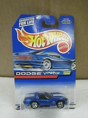 MATTEL HOT WHEELS 23816- DODGE VIPER COLLECTOR #1006 DIECAST- NEW ON CARD- L15
