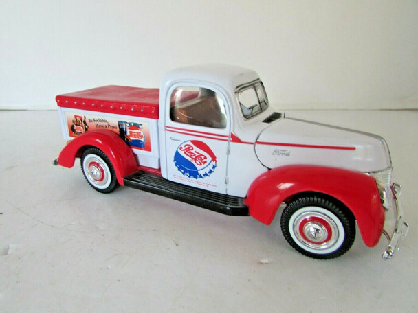 GOLDEN WHEELS MS13 DIECAST VINTAGE FORD 40 PEPSI SODA PICKUP TRUCK 1/24 LotD