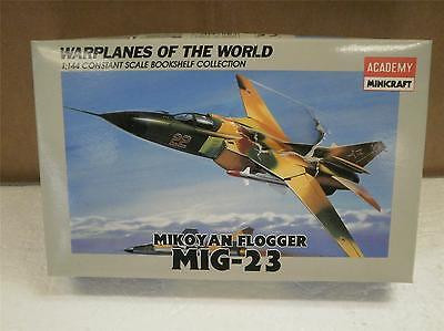 ACADEMY MINICRAFT AIRPLANE MODEL KIT- 4427 MIKOYAN FLOGGER MIG-23- 1/144- W52