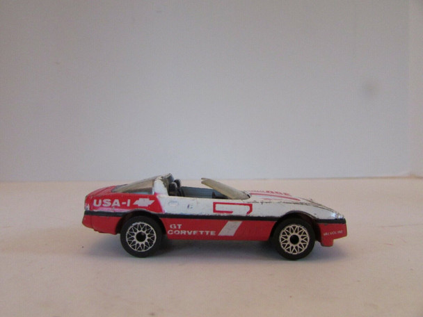MATCHBOX DIECAST 1984 CORVETTE 350 CID 1983 MACAU  H2