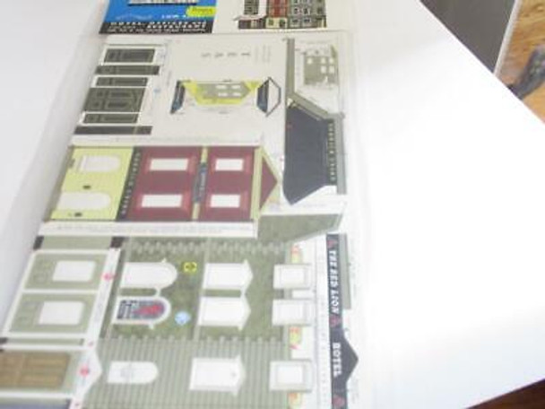 HO SUPERQUICK MODELS- HOTEL-OFFICES & RESTAURANT -CARDBOARD CUTOUTS- NEW-S31UU